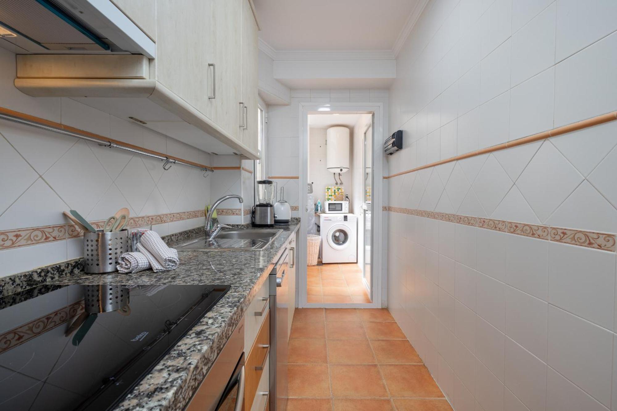 Apartamento C21 Trendy 2 Bdr & Parking Downtown Málaga Exterior foto