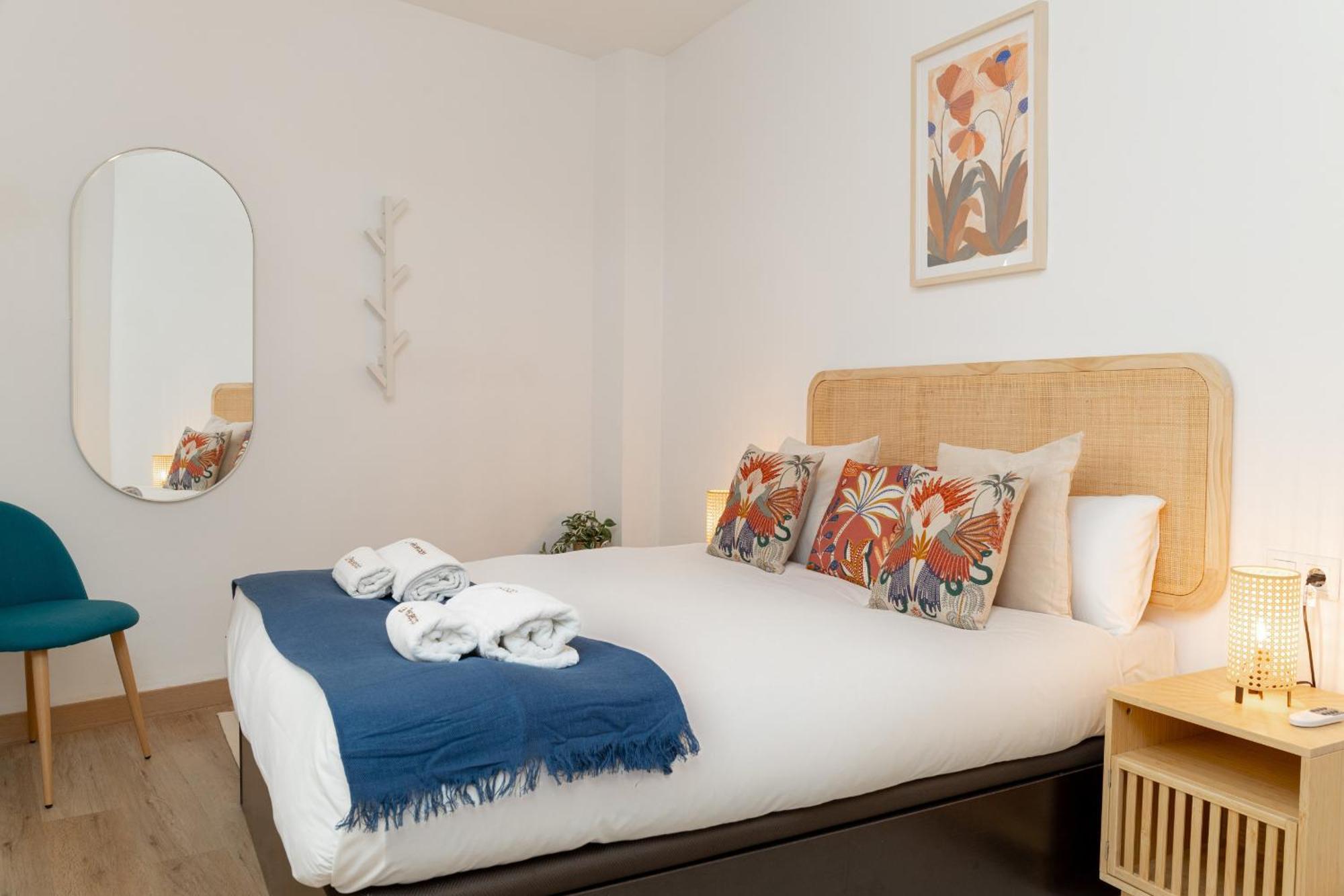 Apartamento C21 Trendy 2 Bdr & Parking Downtown Málaga Exterior foto